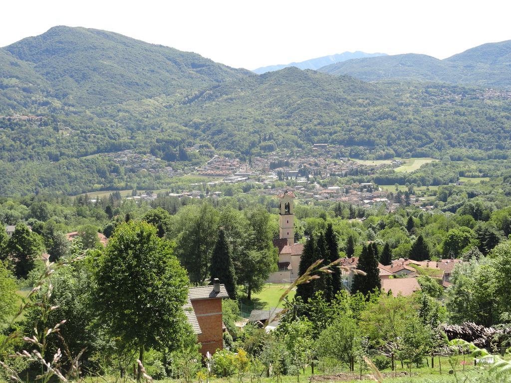 La Casa Del Borgo Bed & Breakfast Brissago-Valtravaglia Luaran gambar